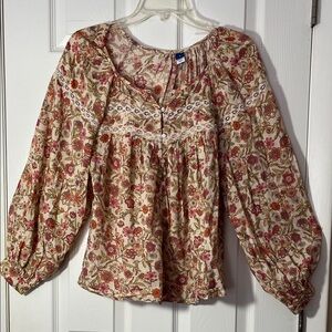 Old Navy Y2K long sleeve lace trim top wallflower print floral button cuff S